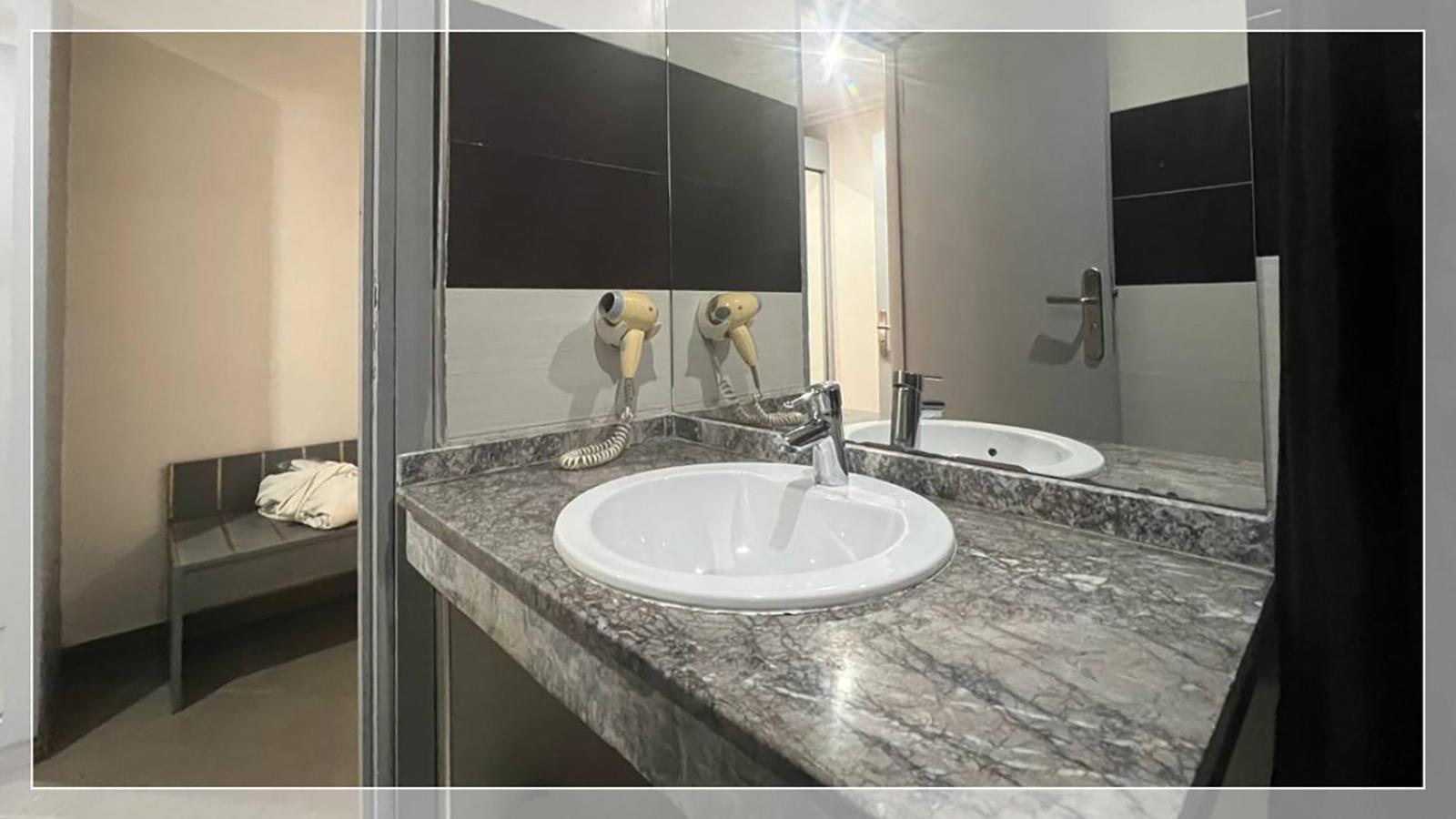 Hotel Al Massira Λααγιούν Εξωτερικό φωτογραφία